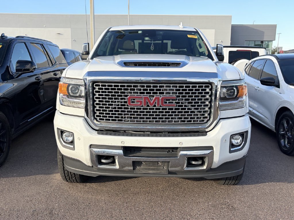 Used 2017 GMC Sierra 3500 Denali w/ Duramax Plus Package AWD/4WD image 3