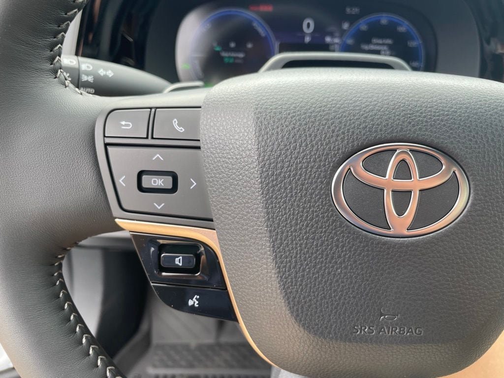 New 2026 Toyota Crown Signia AWD/4WD image 19