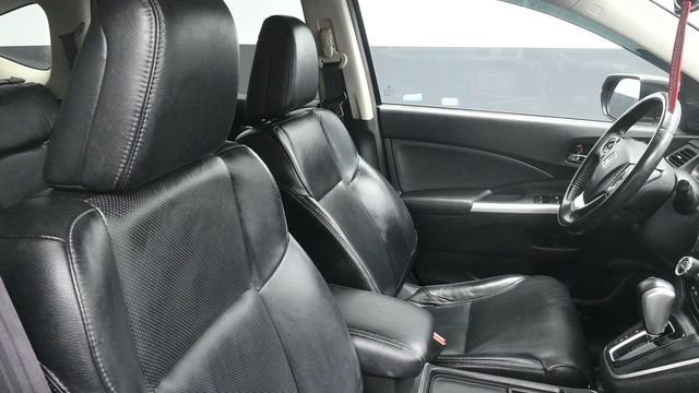 Used 2016 Honda CR-V Touring image 10