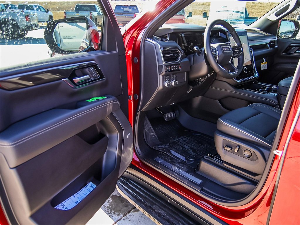 New 2026 GMC Yukon XL Elevation w/ LPO, Floor Liner Package image 28