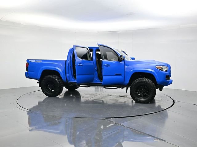 Used 2021 Toyota Tacoma TRD Sport image 49