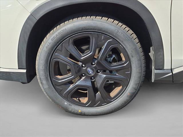Used 2024 Subaru Ascent Onyx Edition Limited AWD/4WD image 12