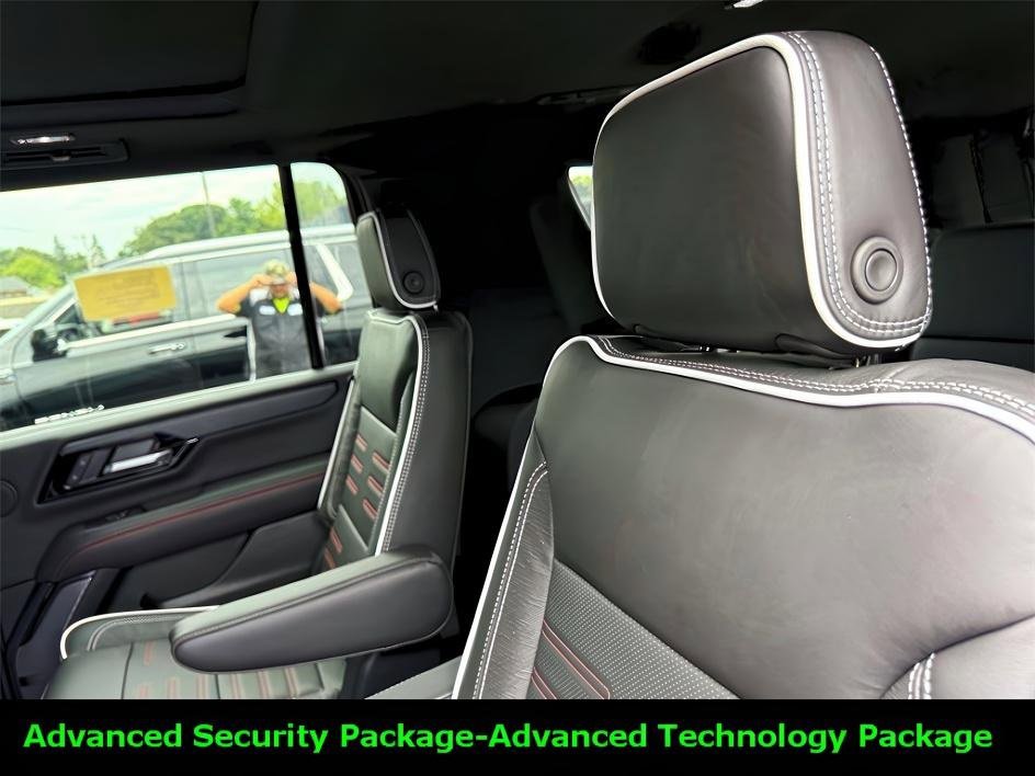 New 2025 GMC Yukon XL AT4 Ultimate image 10