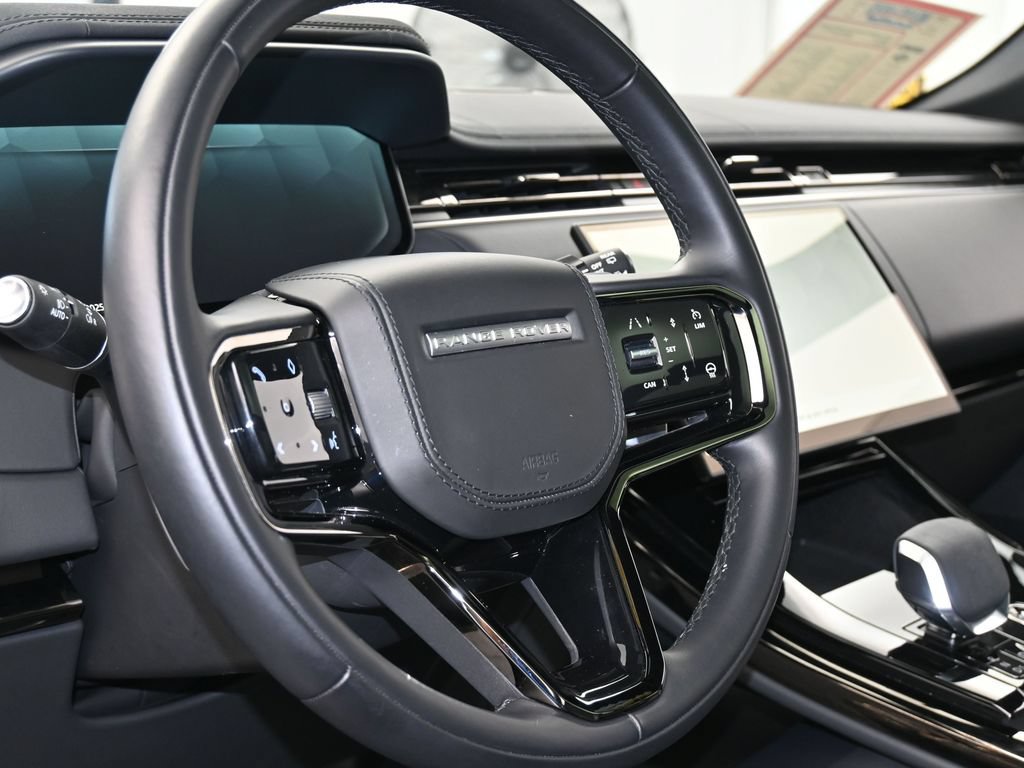 Used 2024 Land Rover Range Rover Sport Dynamic SE AWD/4WD image 16