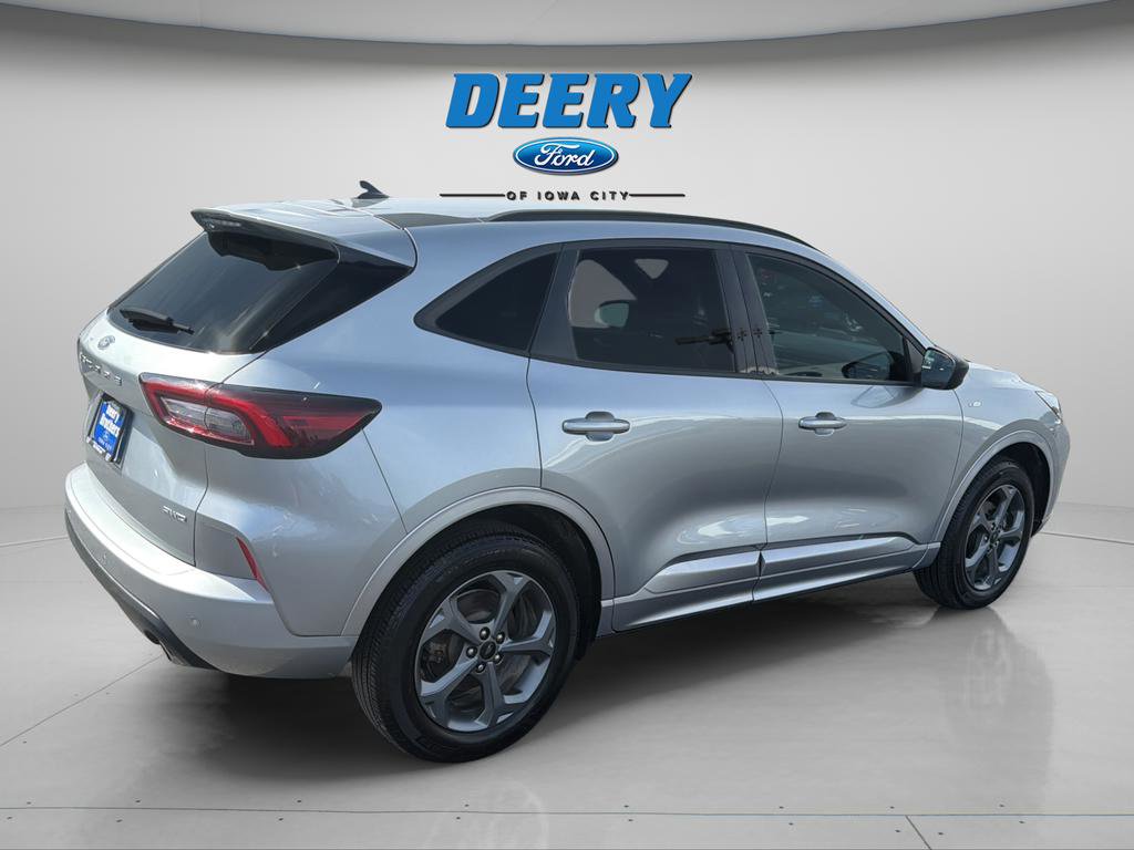 Certified 2024 Ford Escape ST-Line w/ Tech Pack #1 AWD/4WD image 18