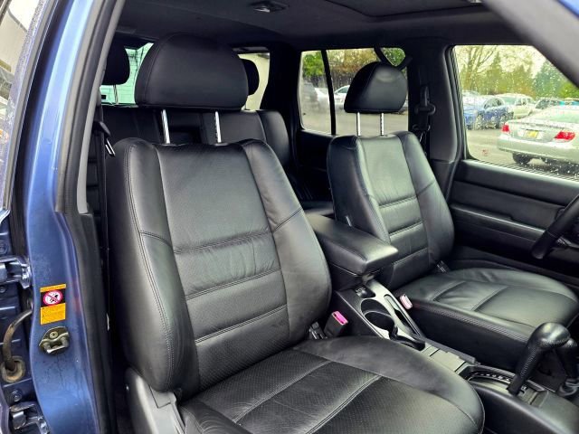 Used 2001 Nissan Pathfinder SE image 27