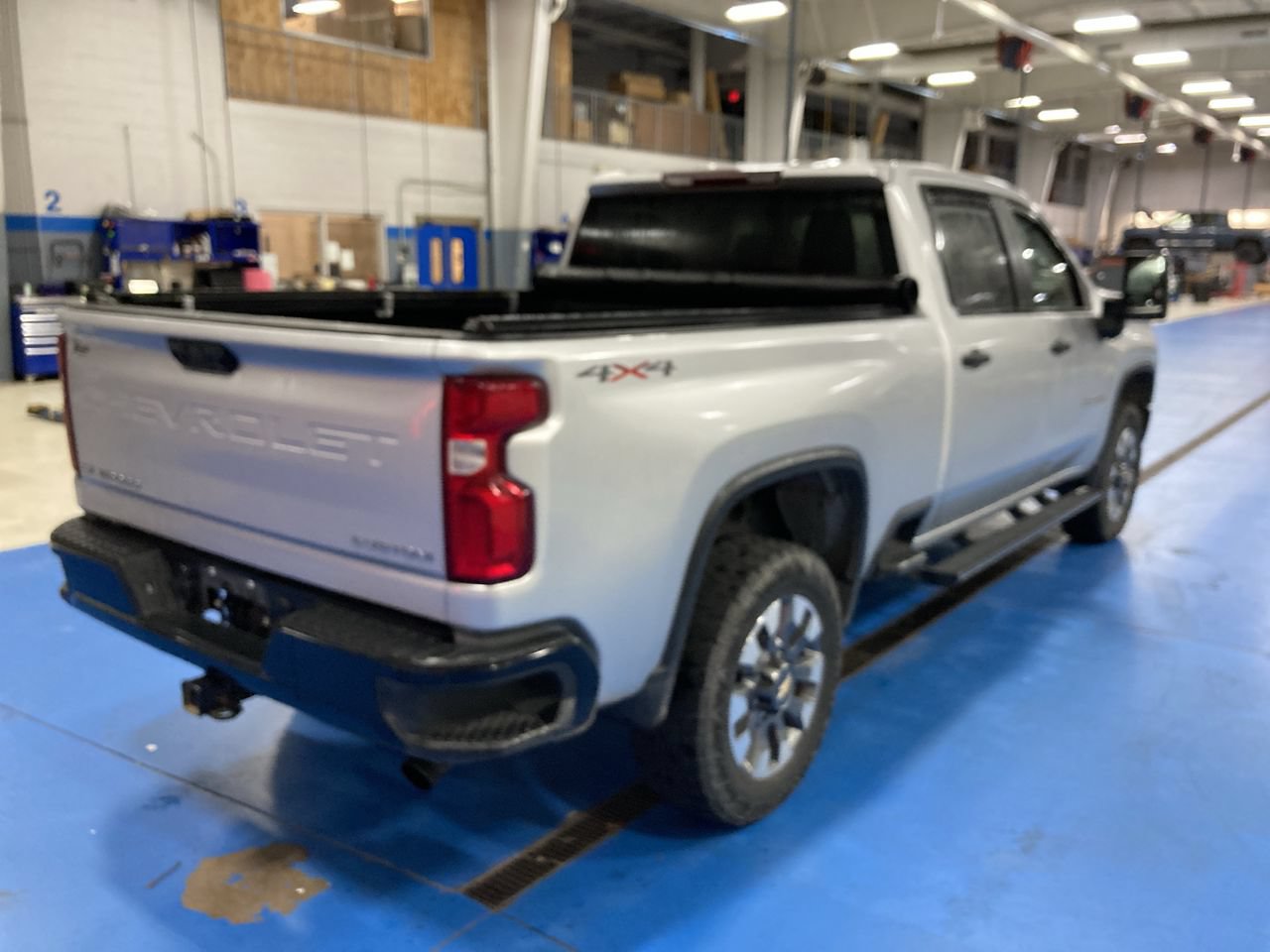 Used 2021 Chevrolet Silverado 2500 Custom w/ Custom Value Package AWD/4WD image 7