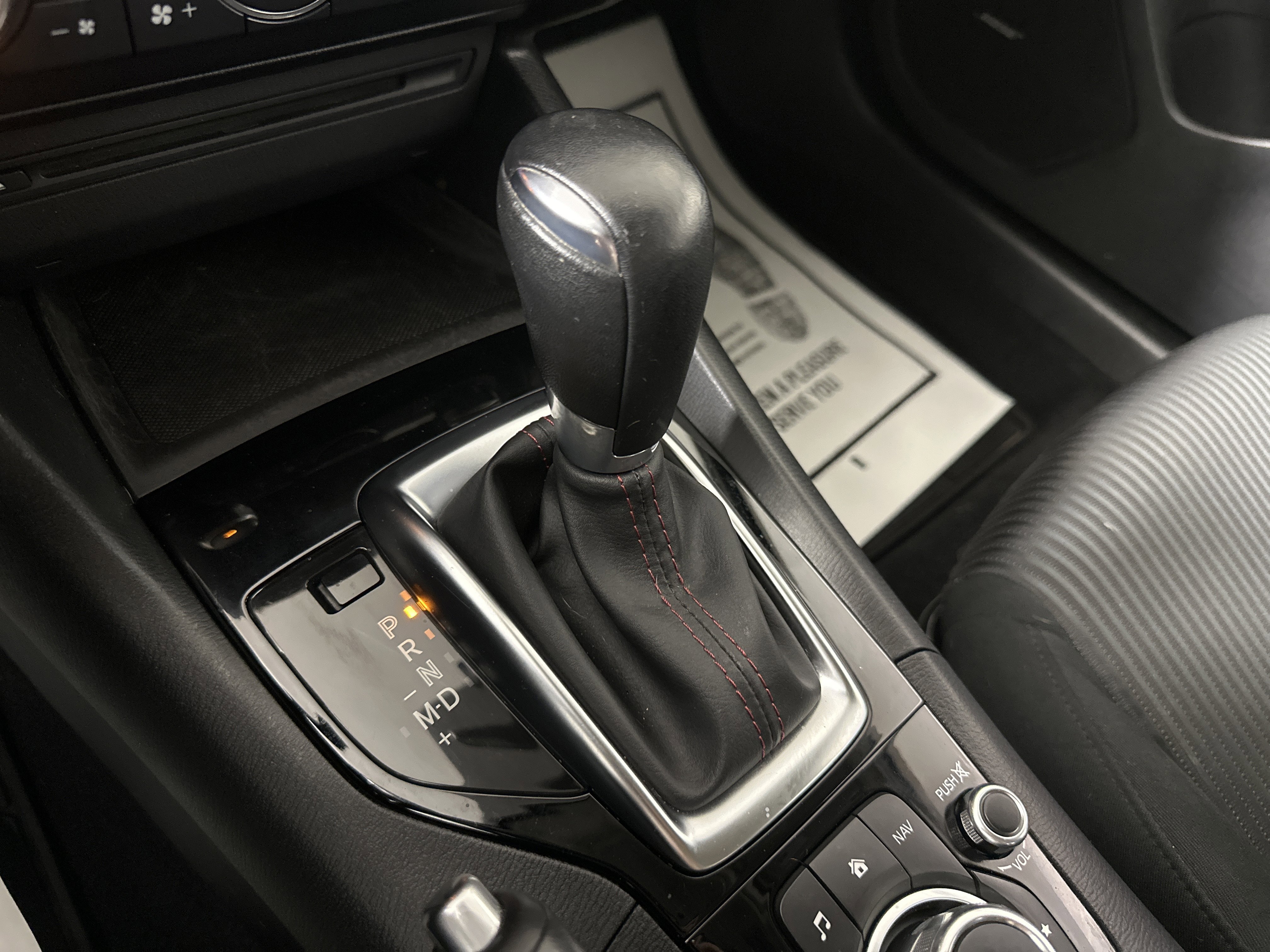 Used 2014 MAZDA MAZDA3 i Touring w/ Technology Package image 18