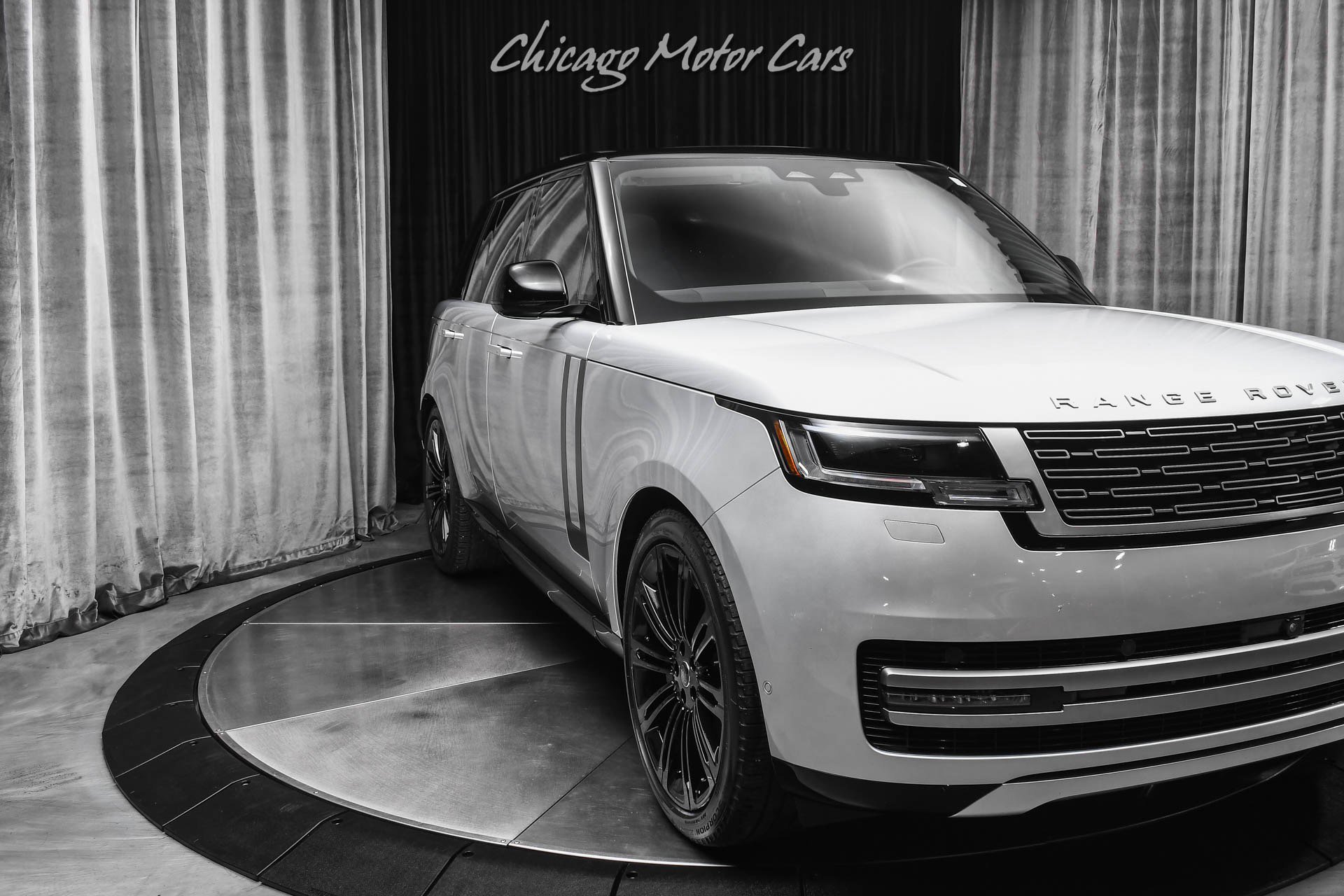 Used 2024 Land Rover Range Rover SE image 51