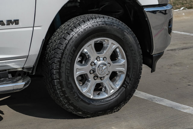 Used 2025 RAM 2500 Big Horn AWD/4WD image 54