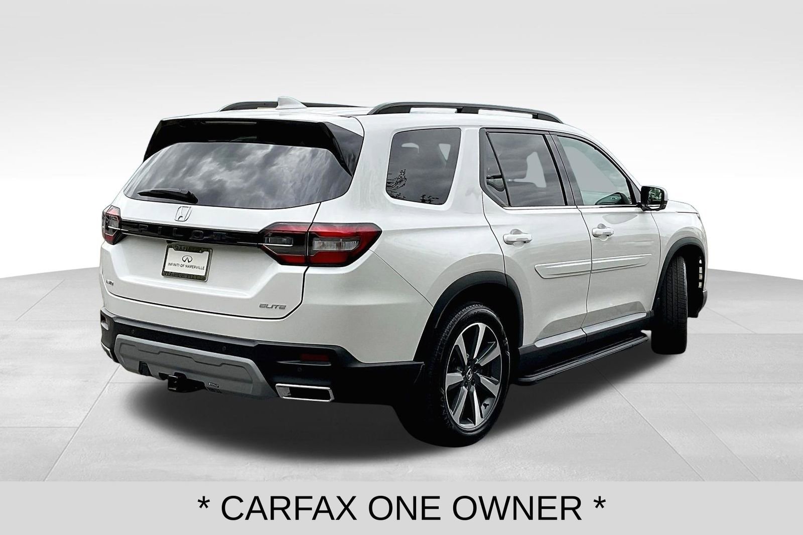 Used 2025 Honda Pilot Elite image 5