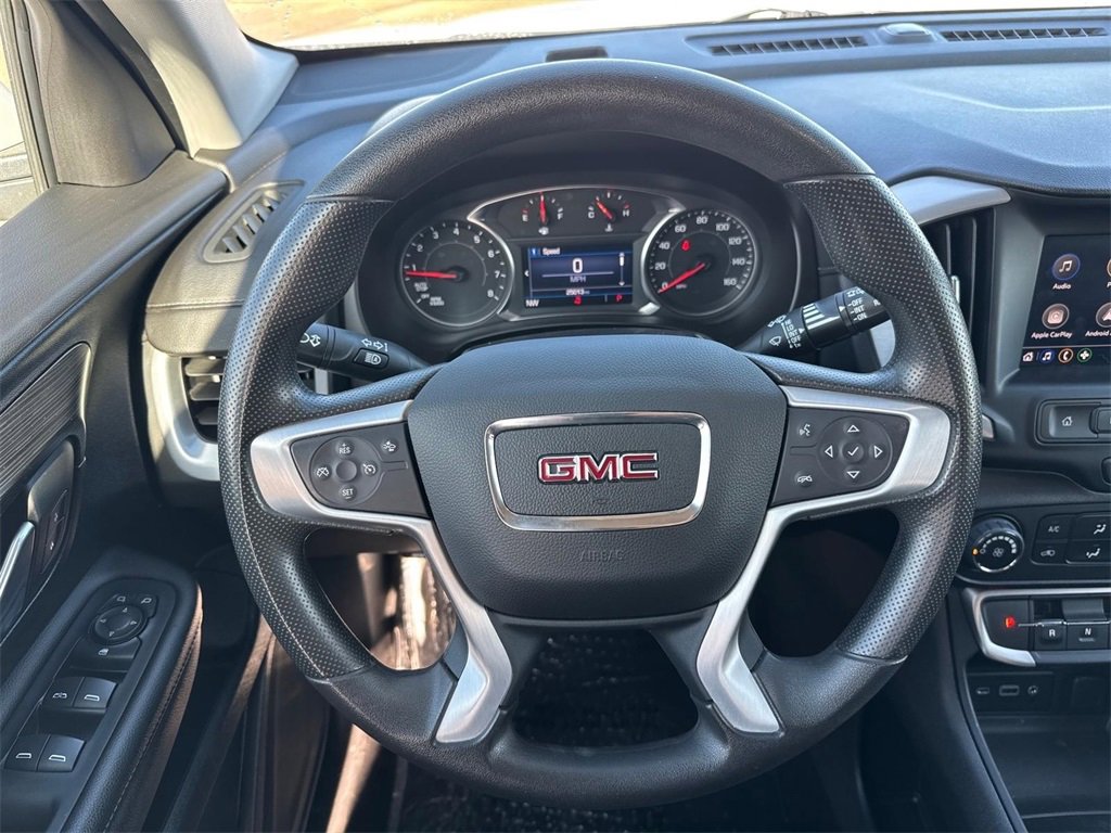 Used 2024 GMC Terrain SLE image 11