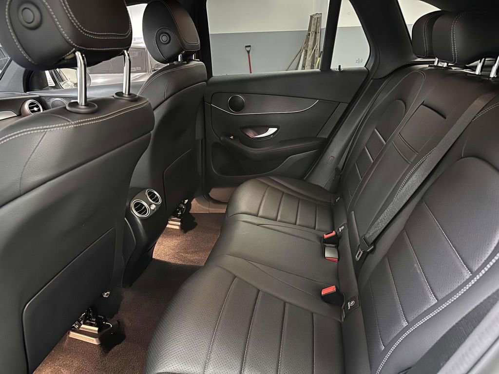Used 2022 Mercedes-Benz GLC 300 4MATIC image 14