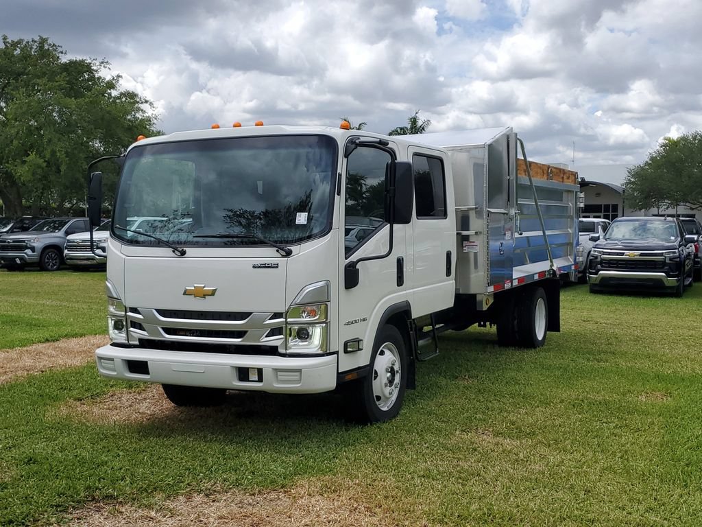 New 2025 Chevrolet Low Cab Forward RWD image 3