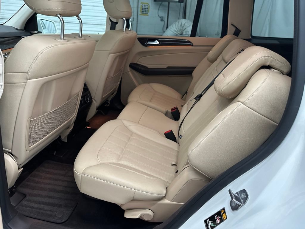 Used 2019 Mercedes-Benz GLS 450 4MATIC image 21