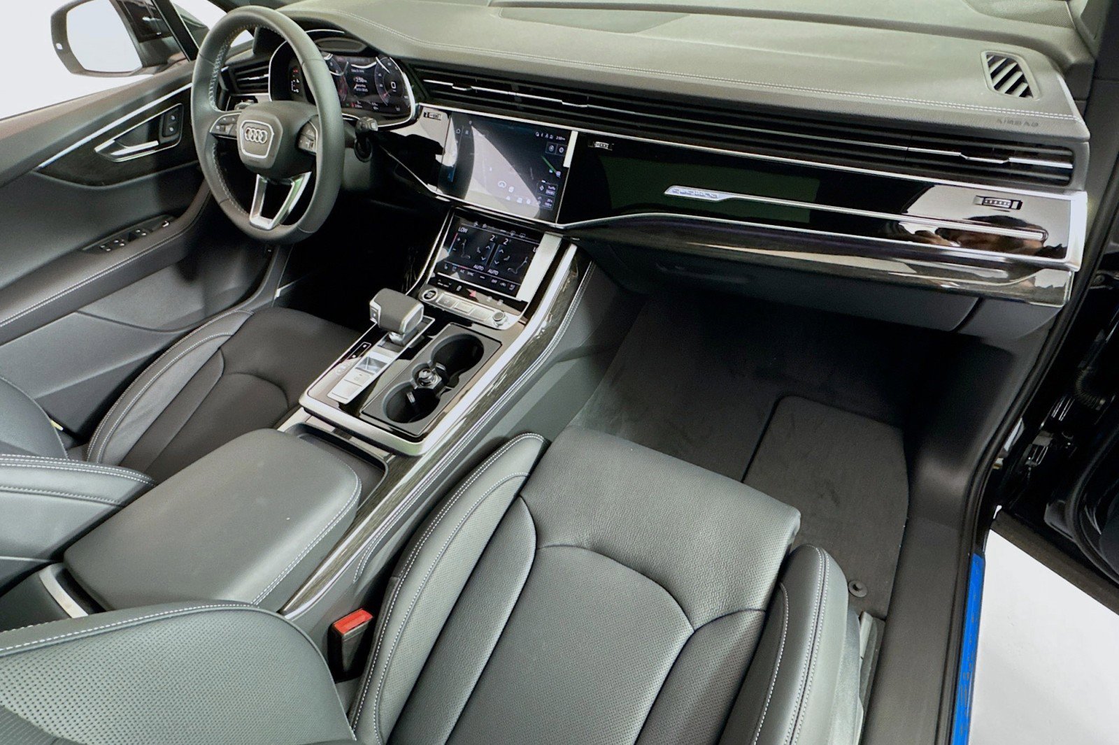 New 2025 Audi Q7 3.0T Prestige image 27