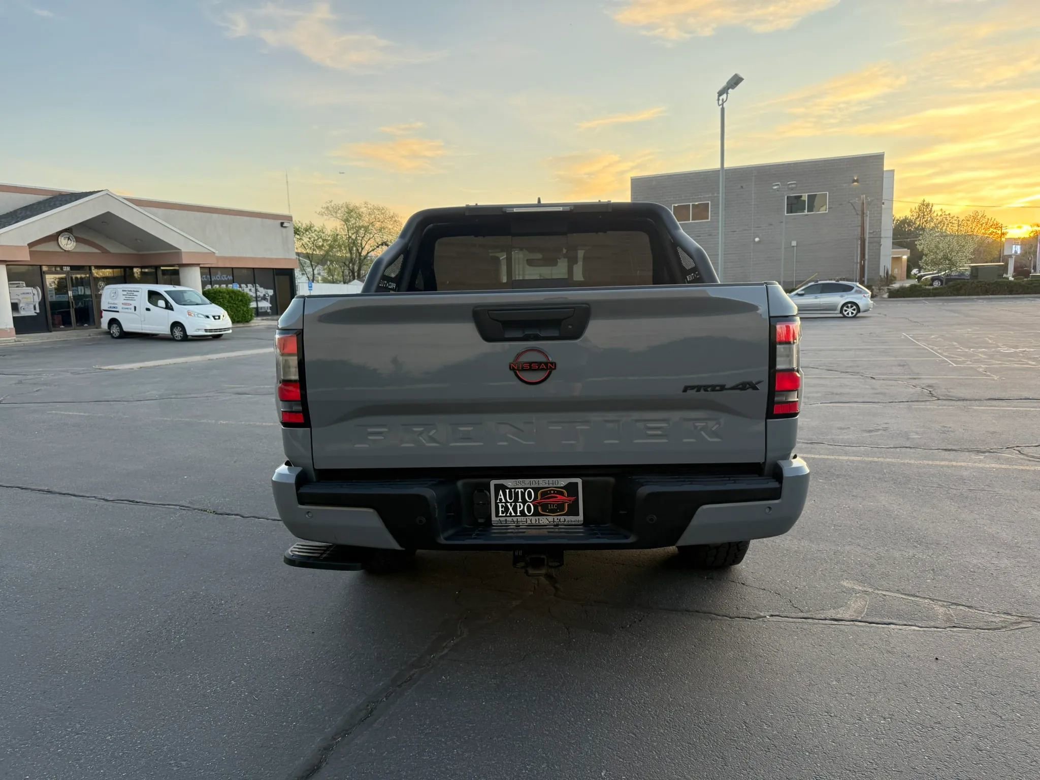 Used 2024 Nissan Frontier PRO-4X w/ Pro Premium Package image 6