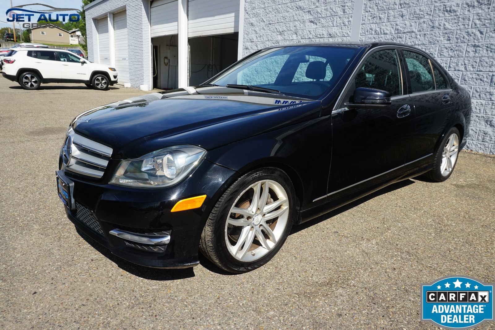 Used 2013 Mercedes-Benz C 300 4MATIC Sedan image 3