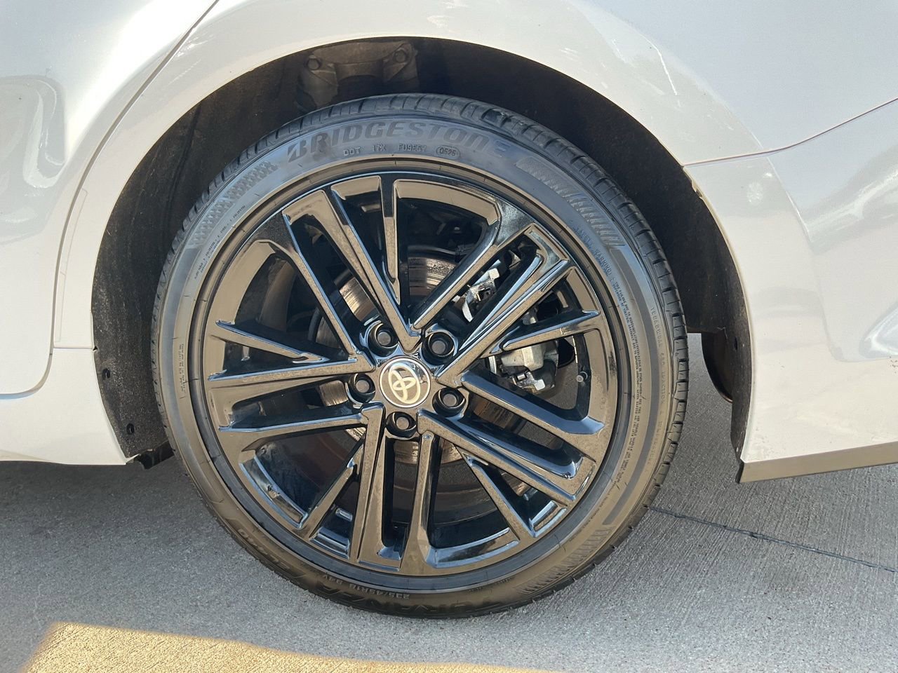 Used 2025 Toyota Camry SE image 9