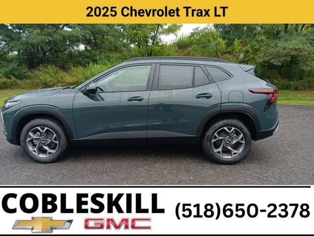 New 2025 Chevrolet Trax LT w/ Driver Confidence Package image 7