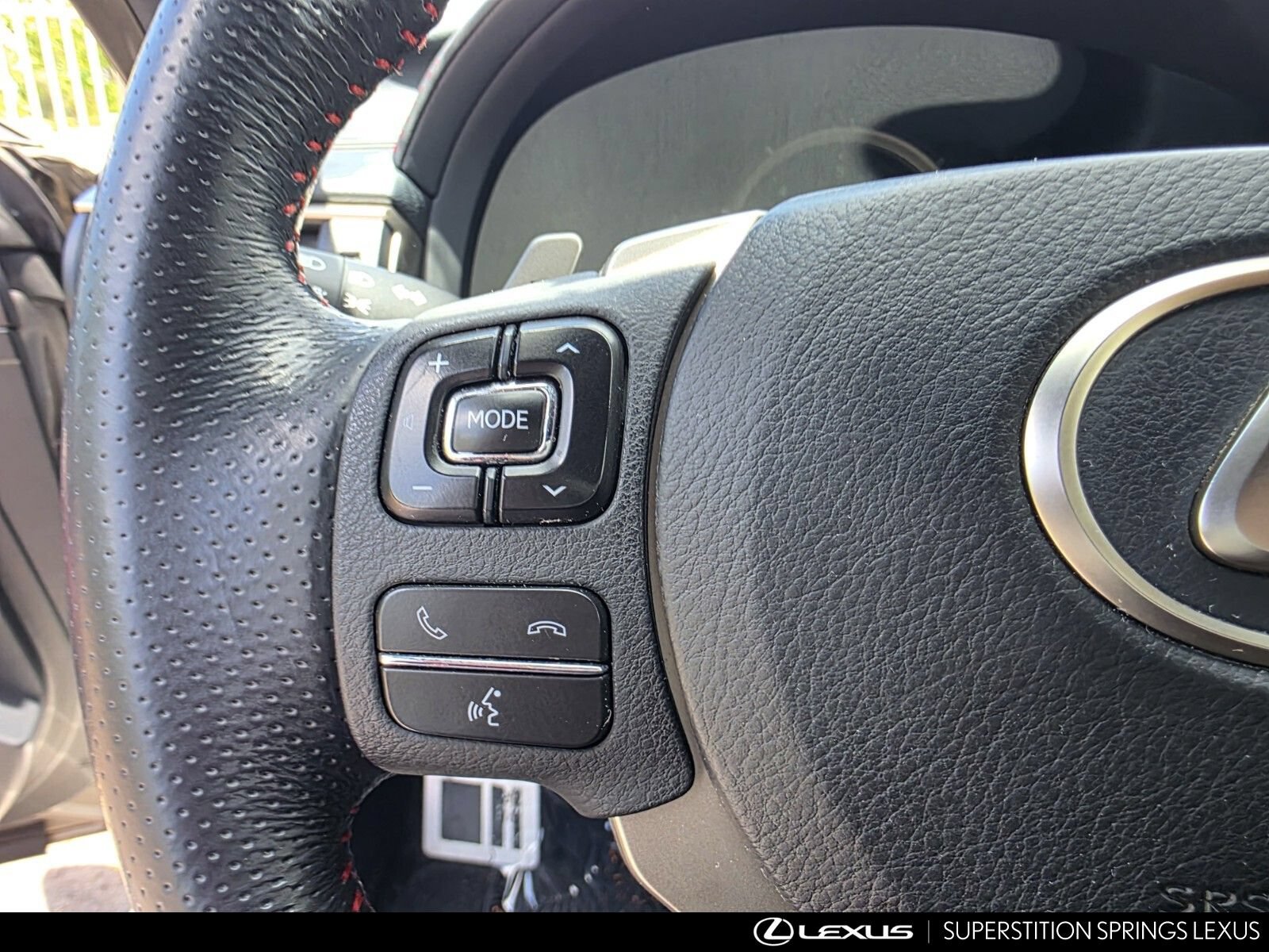 Used 2016 Lexus RC 200t RWD image 25