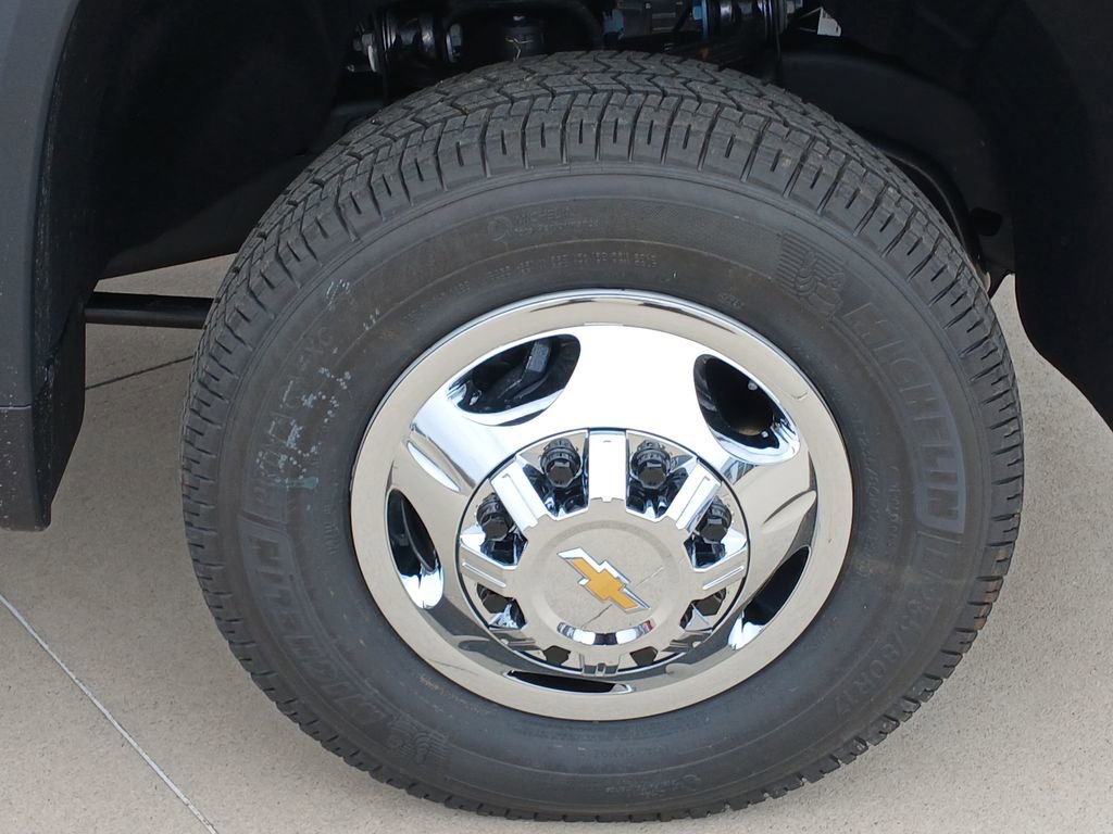 New 2026 Chevrolet Silverado 3500 W/T image 34