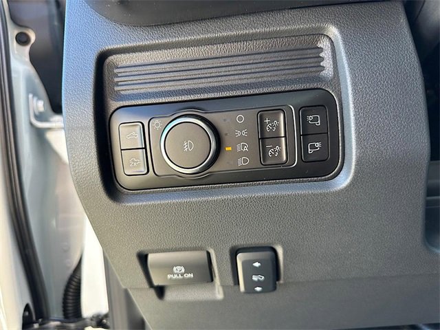 New 2026 Ford F350 Lariat w/ Chrome Package image 21