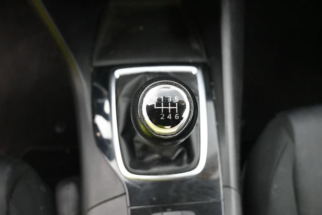 Used 2016 MAZDA MAZDA3 i Sport FWD image 22