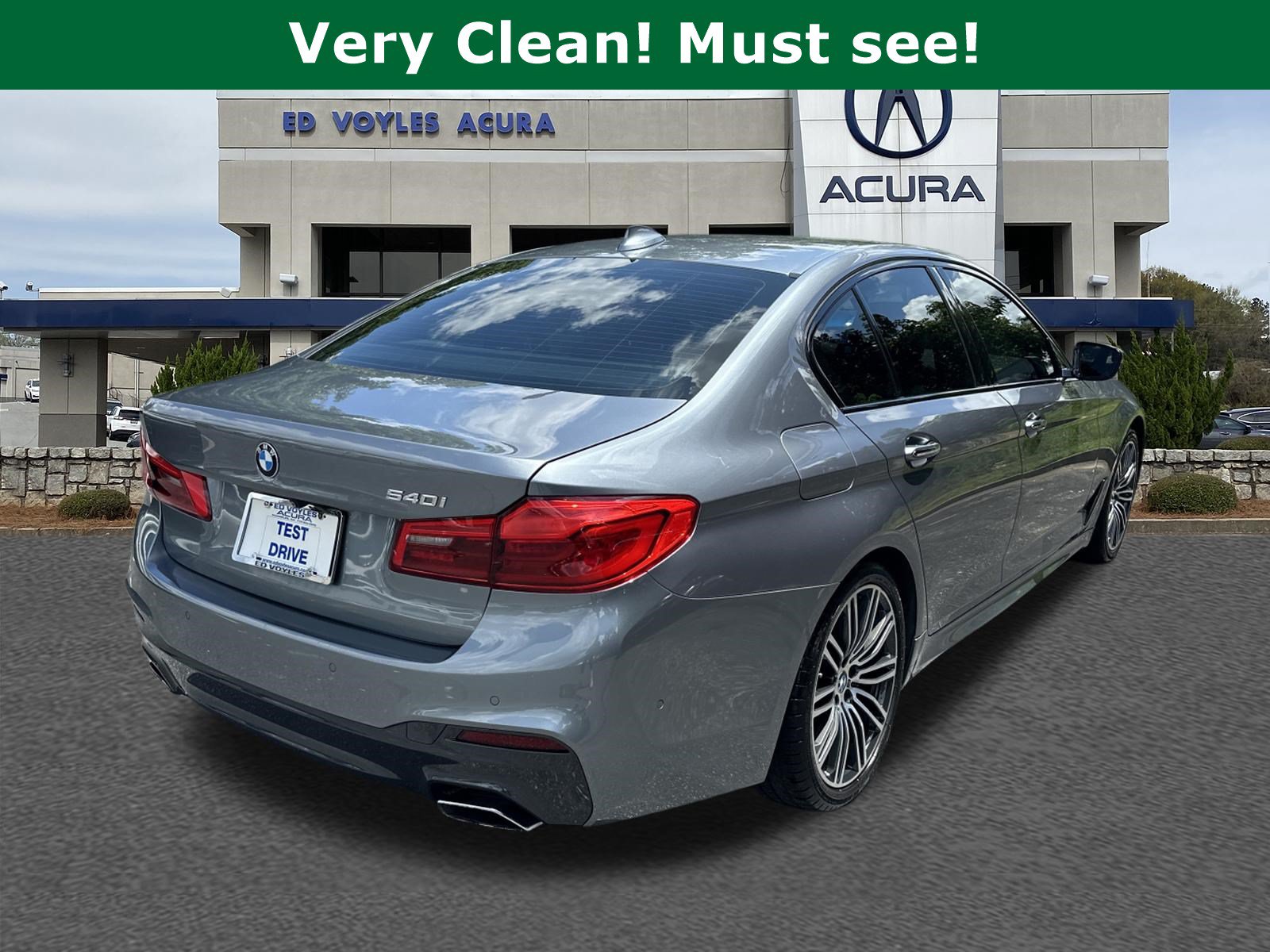 Used 2017 BMW 540i RWD image 5
