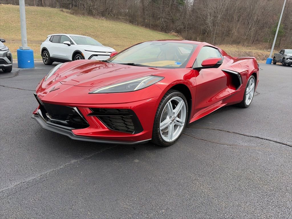 Used 2024 Chevrolet Corvette Stingray Premium Conv w/ Z51 Performance Package image 3