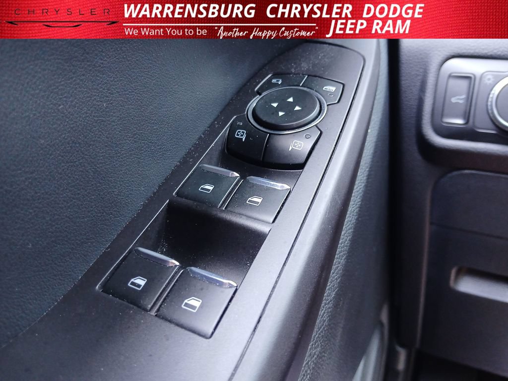 Used 2020 Ford Explorer Limited w/ Class III Trailer Tow Package AWD/4WD image 28