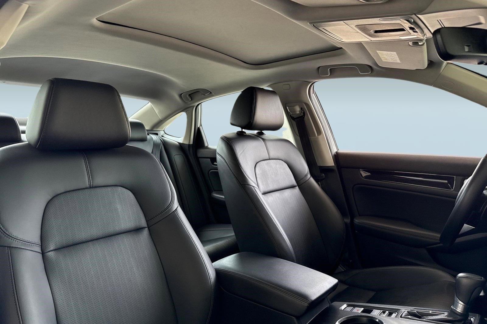Certified 2024 Honda Civic Touring image 31