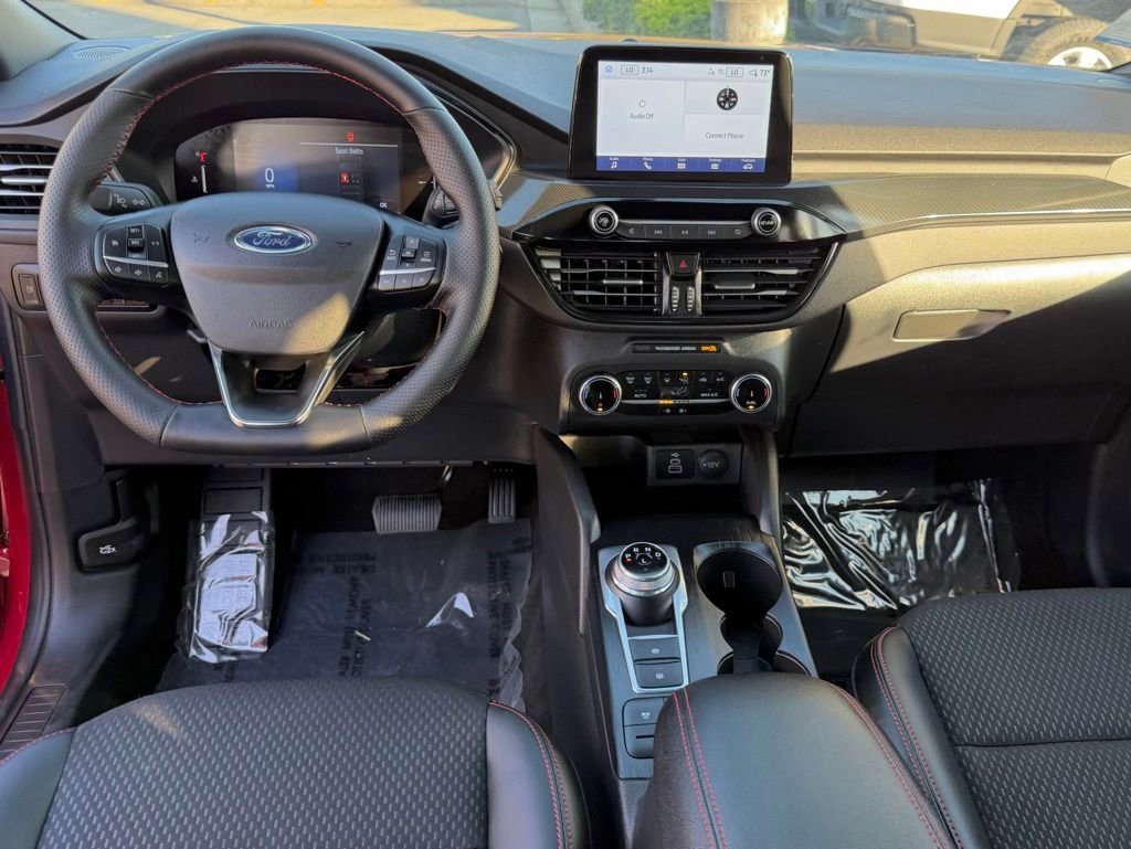 Certified 2025 Ford Escape ST-Line w/ Equipment Group 301A image 28