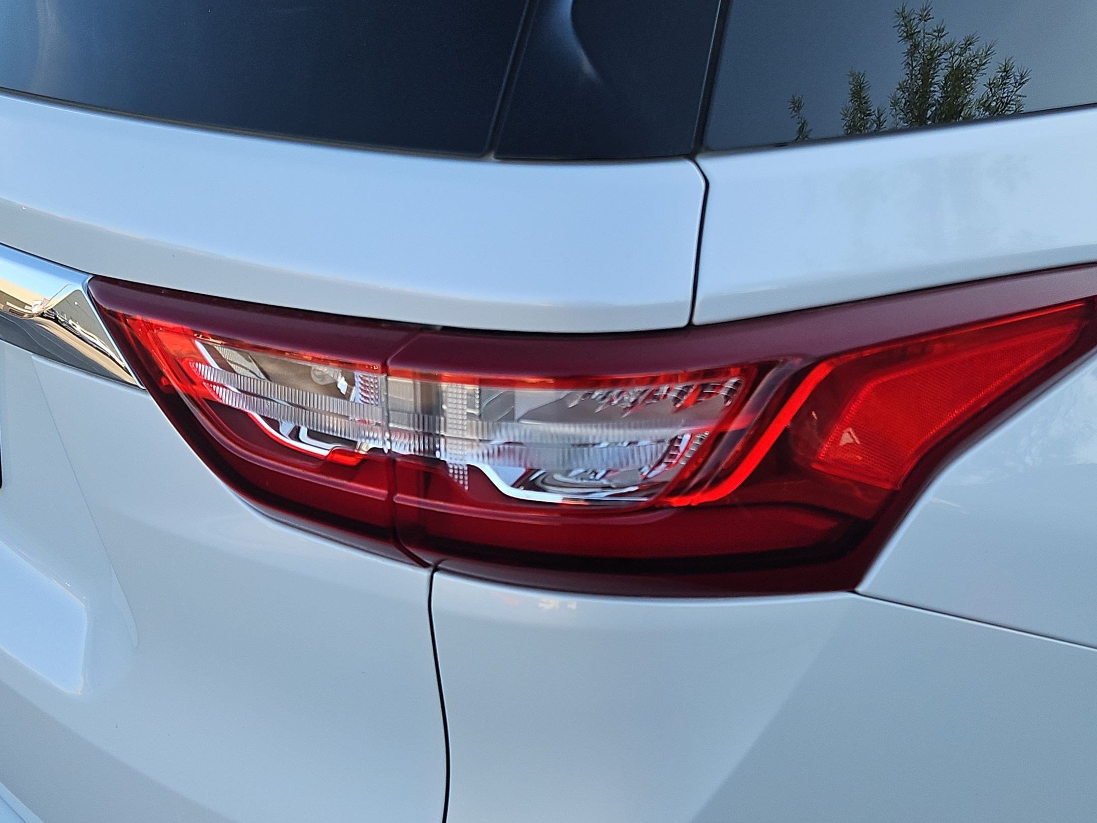 Certified 2019 Chevrolet Traverse High Country w/ LPO, Floor Liner Package AWD/4WD image 11
