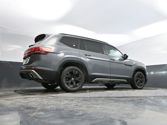 Used 2024 Volkswagen Atlas Peak Edition SEL image 48