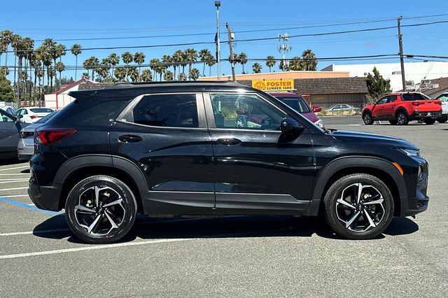 Used 2022 Chevrolet TrailBlazer RS FWD image 3