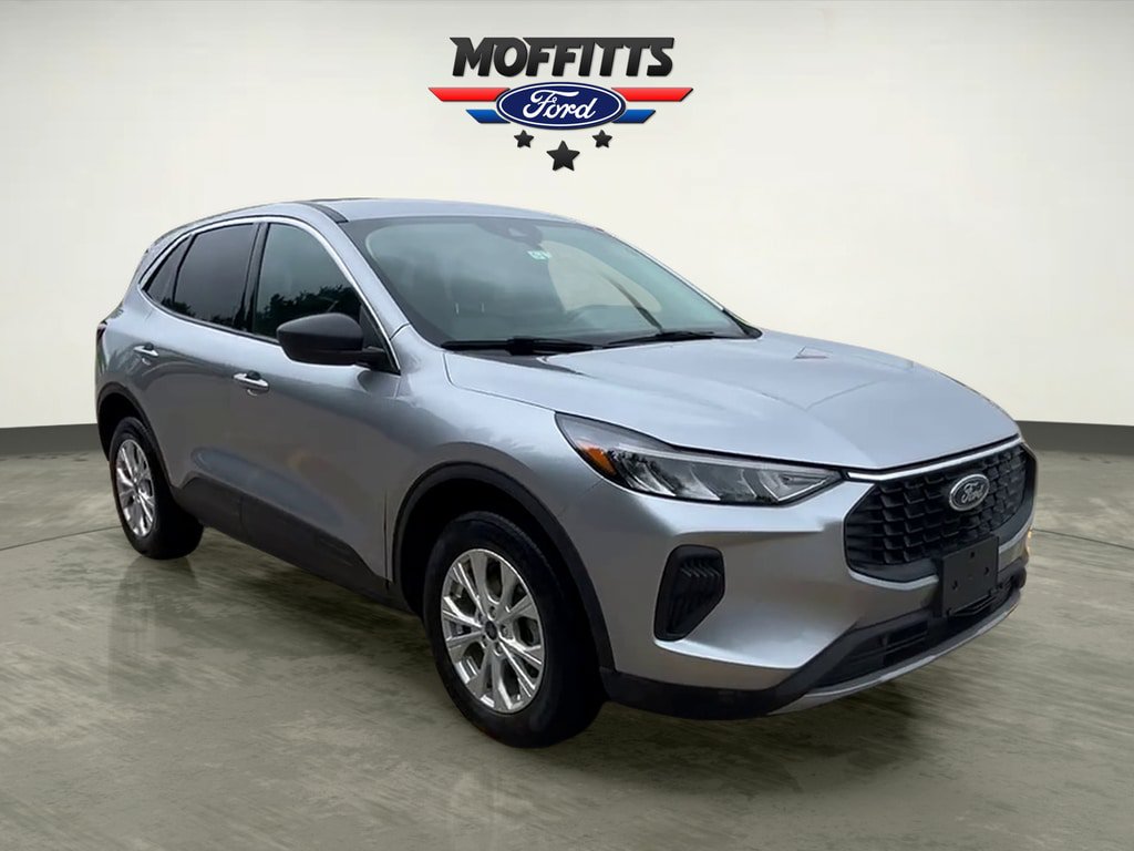 Used 2023 Ford Escape Active AWD/4WD image 7