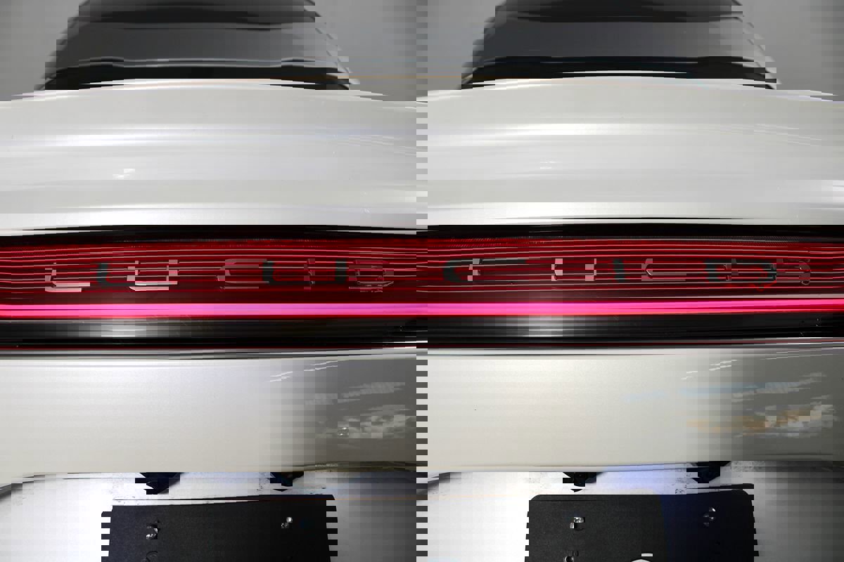 Used 2023 Lucid Air Touring image 49