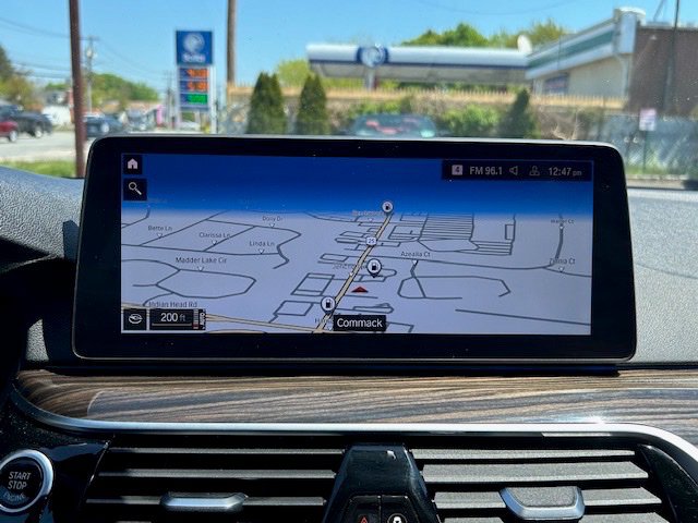 Used 2021 BMW 530i xDrive w/ M Sport Package AWD/4WD image 24