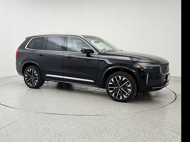 New 2026 Volvo XC90 B6 Plus w/ Protection Package image 3