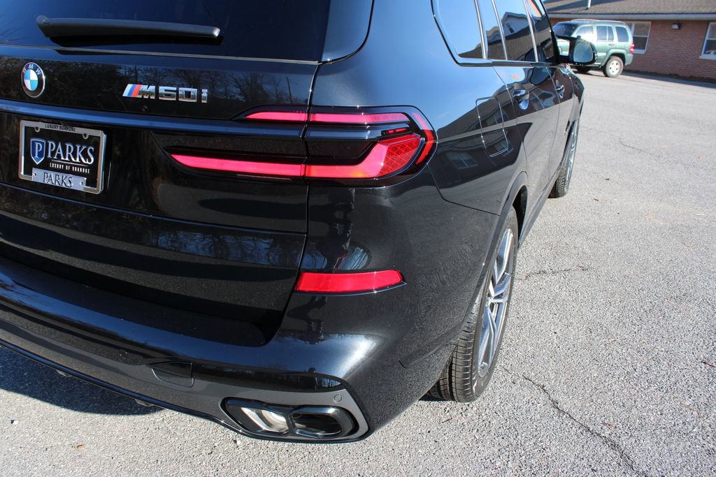 New 2026 BMW X7 M60i image 46