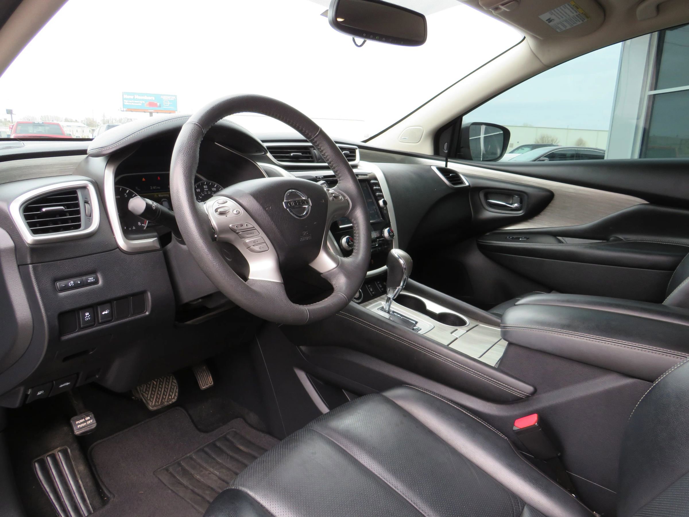 Used 2017 Nissan Murano SL image 10