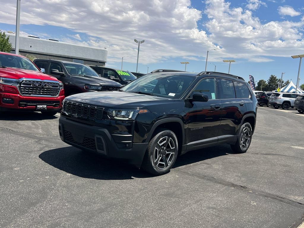 New 2026 Jeep Cherokee Laredo AWD/4WD image 2
