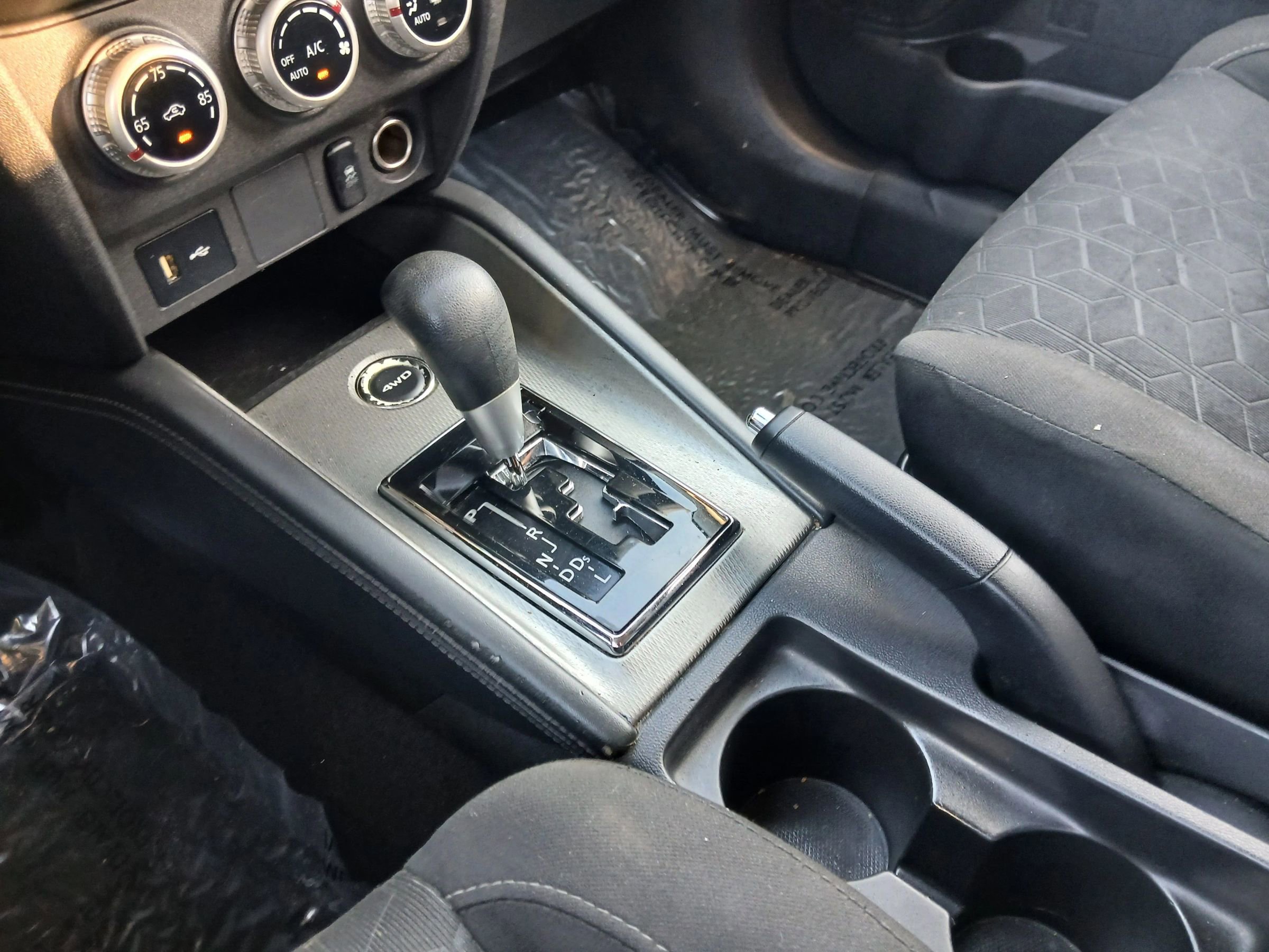 Used 2020 Mitsubishi Outlander Sport AWD image 12