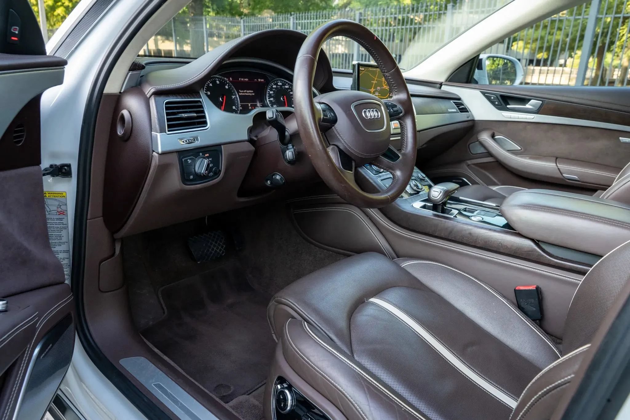 Used 2014 Audi A8 L 4.0T AWD/4WD image 10