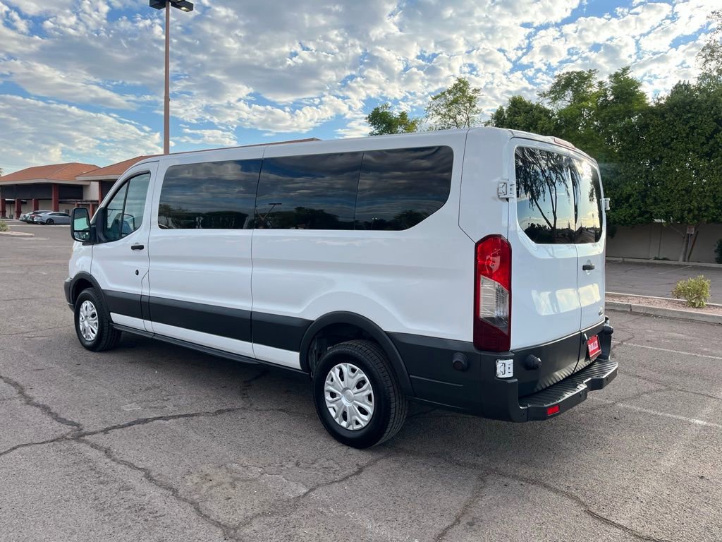 Used 2017 Ford Transit 350 XLT RWD image 6