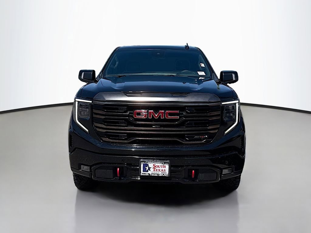 Used 2022 GMC Sierra 1500 AT4X image 2