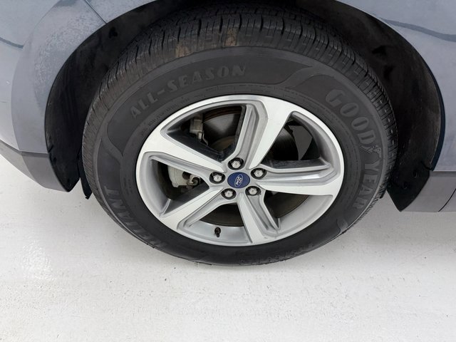 Used 2019 Ford Edge SEL w/ Equipment Group 201A image 7