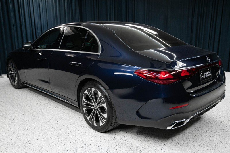 Certified 2025 Mercedes-Benz E 350 4MATIC Sedan image 7