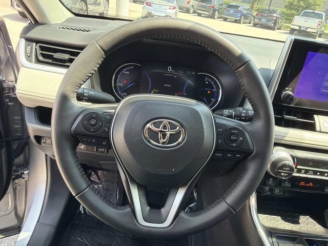 Used 2023 Toyota RAV4 XLE w/ Convenience Package AWD/4WD image 25